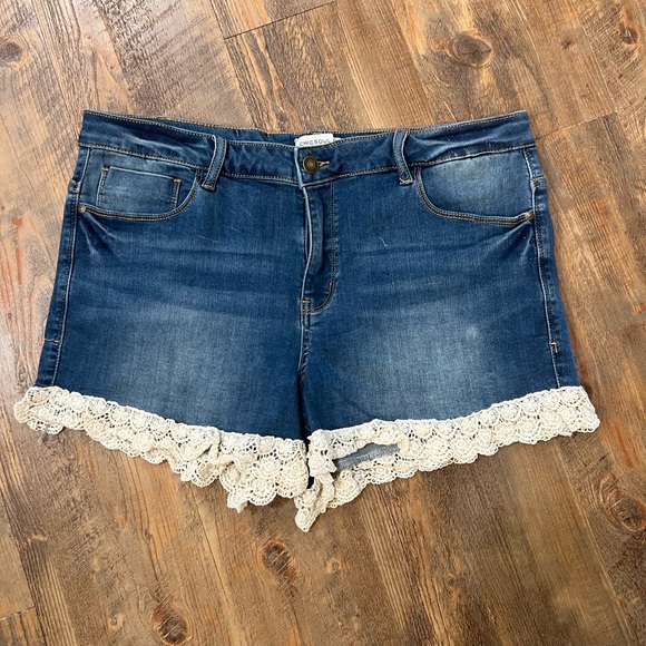Chic Soul Pants - NEW SHORTS FROM CHIC SOUL - Size 18 Vintage wash distressed pattern CUTE!!